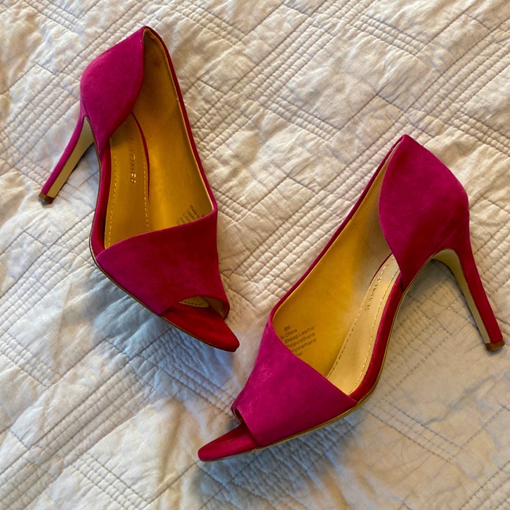 Gibson Latimer Viollette Suede Leather Peep Toe Cutout heels Magenta Fuchsia